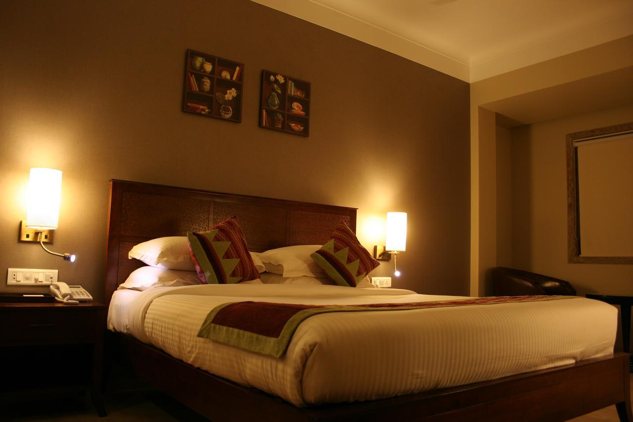 Juhu Residency Boutique Hotel Mumbai Ngoại thất bức ảnh