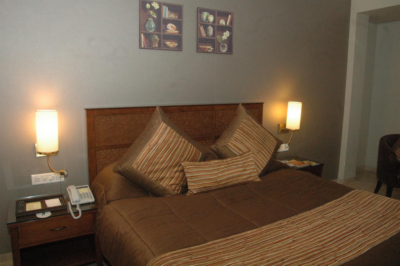 Juhu Residency Boutique Hotel Mumbai Ngoại thất bức ảnh