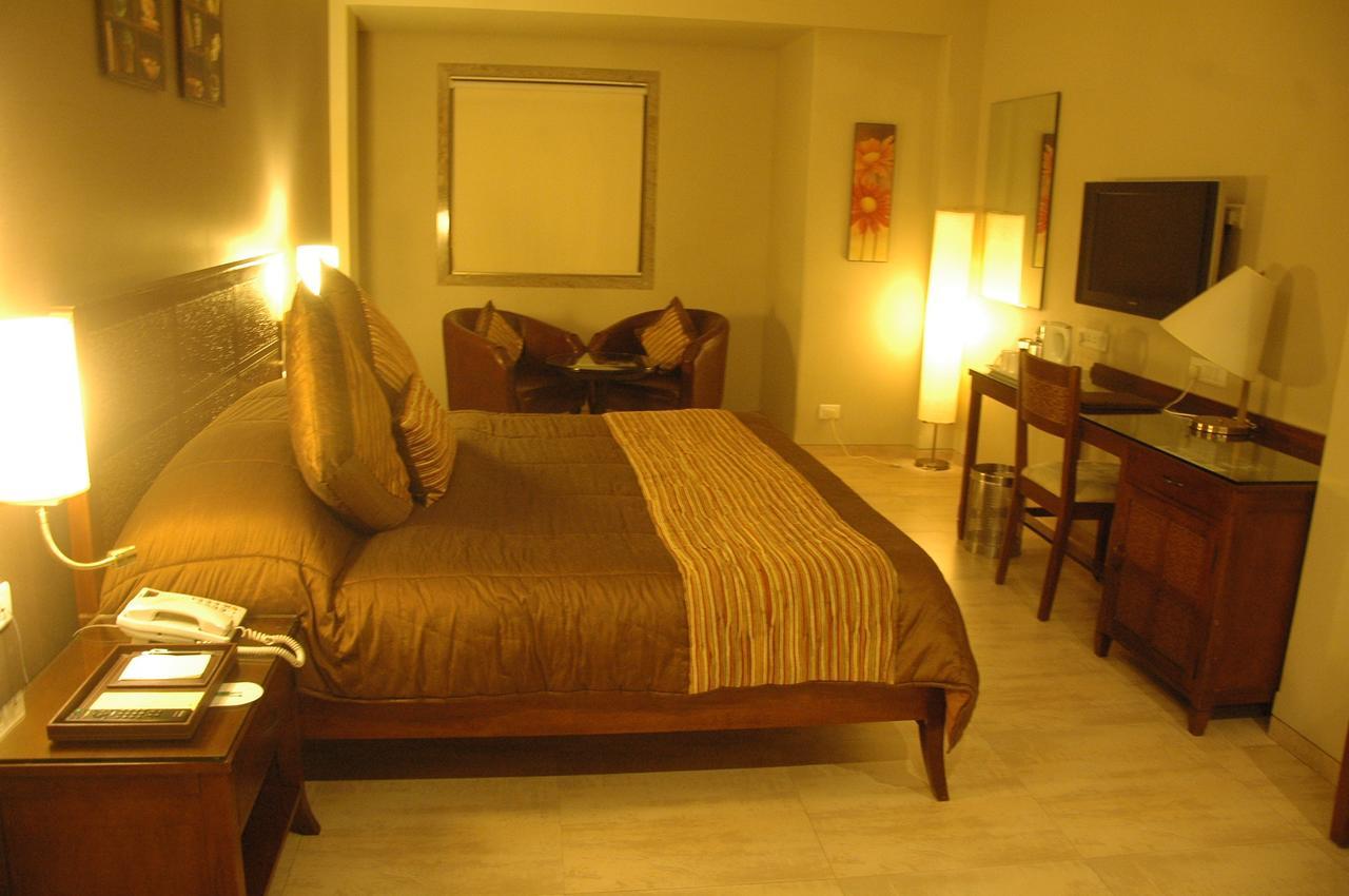 Juhu Residency Boutique Hotel Mumbai Ngoại thất bức ảnh