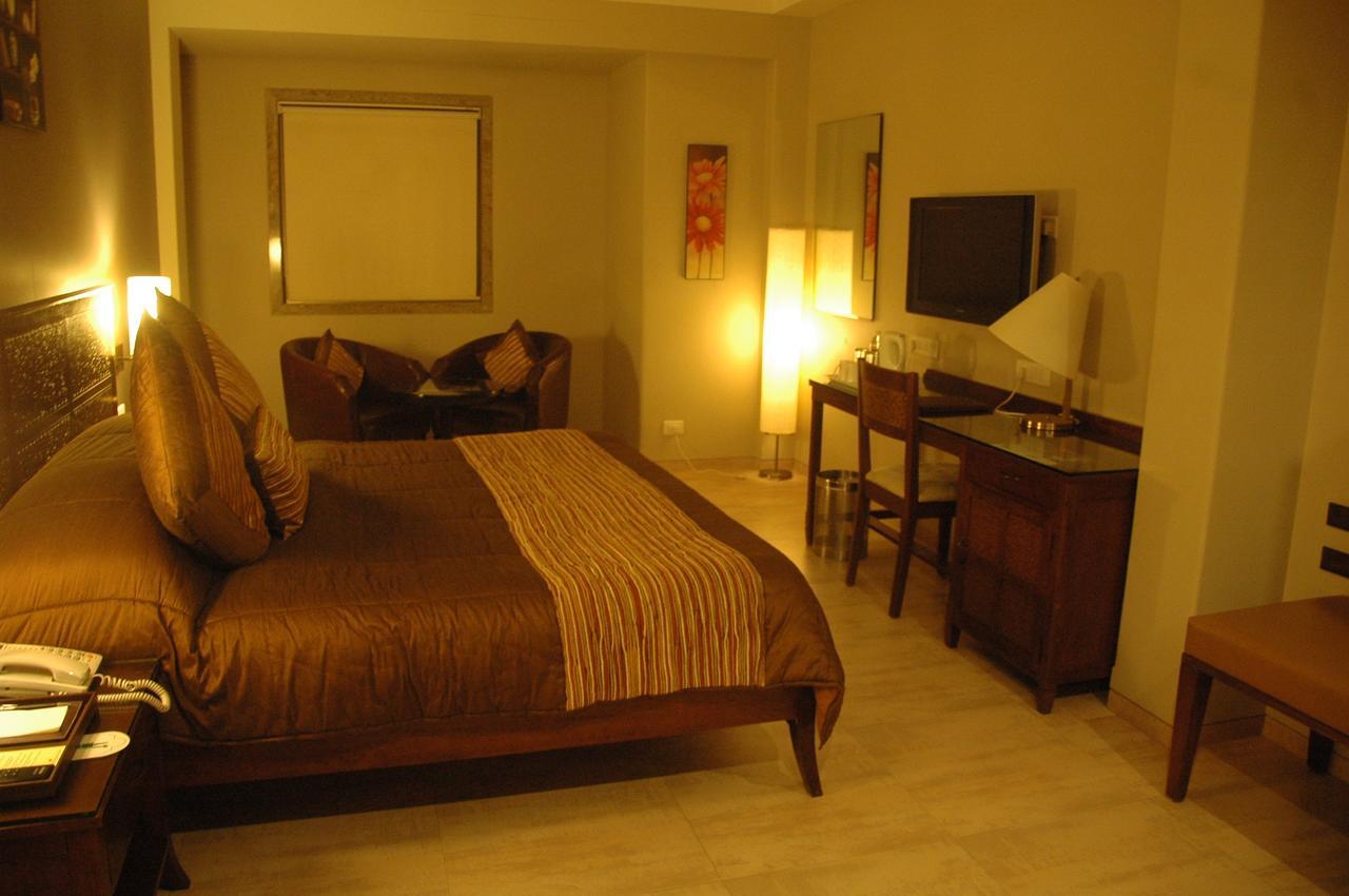 Juhu Residency Boutique Hotel Mumbai Ngoại thất bức ảnh