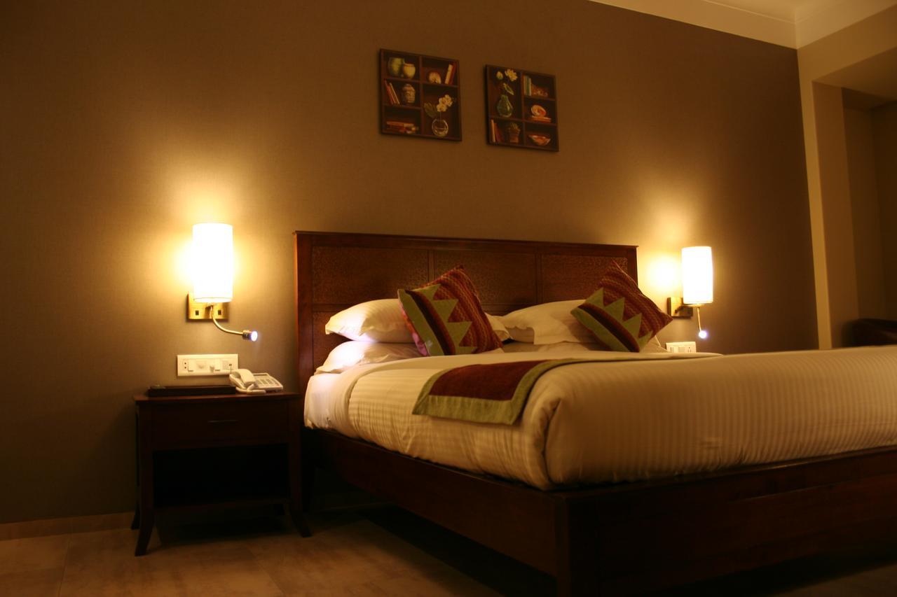 Juhu Residency Boutique Hotel Mumbai Ngoại thất bức ảnh